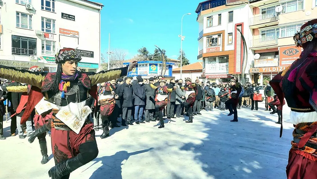 Atatürk’ün Dinar’a gelişinin yıldönümü kutlandı