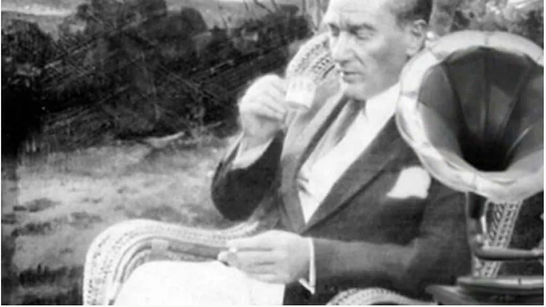 Atatürk’ün sevdiği şarkılar