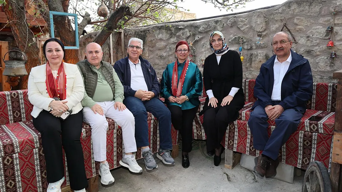 Ayazini'ye Üst Düzey Ziyaret