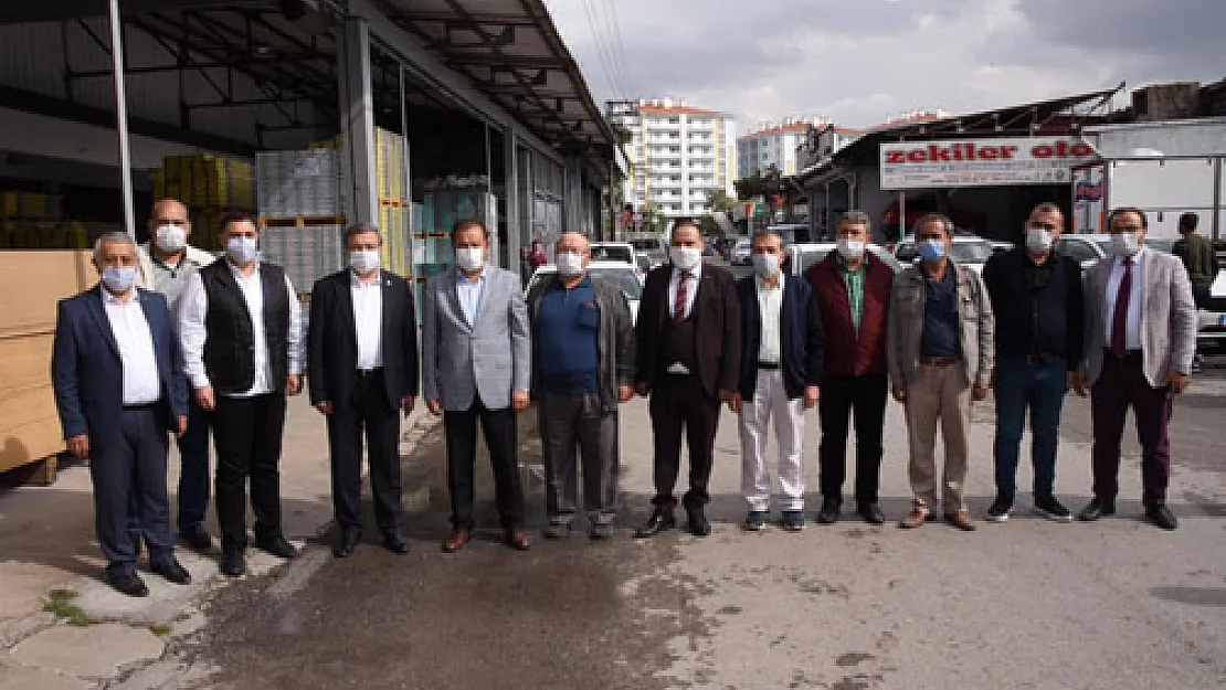“Ayrım gözetmeden vatandaşın hizmetindeyiz”