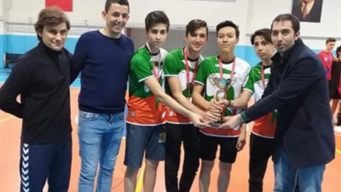 Badmintonda dereceler belli oldu – Kocatepe Gazetesi