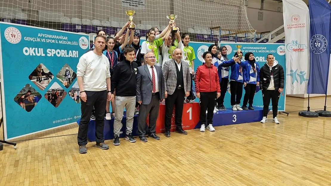 Badminton’un Yıldızları Şampiyonluk İçin Yarıştı