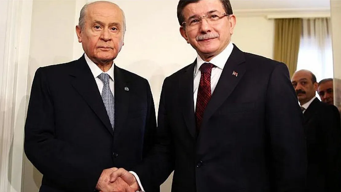 Bahçeli ve Davutoğlu’ndan Kritik Gazze görüşmesi