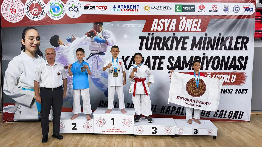 Başarı Afyonlu Karatecilerden Sorulur