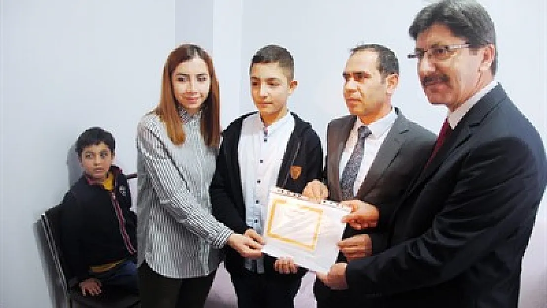 Başarı hikâyesini evde yazdı – Kocatepe Gazetesi