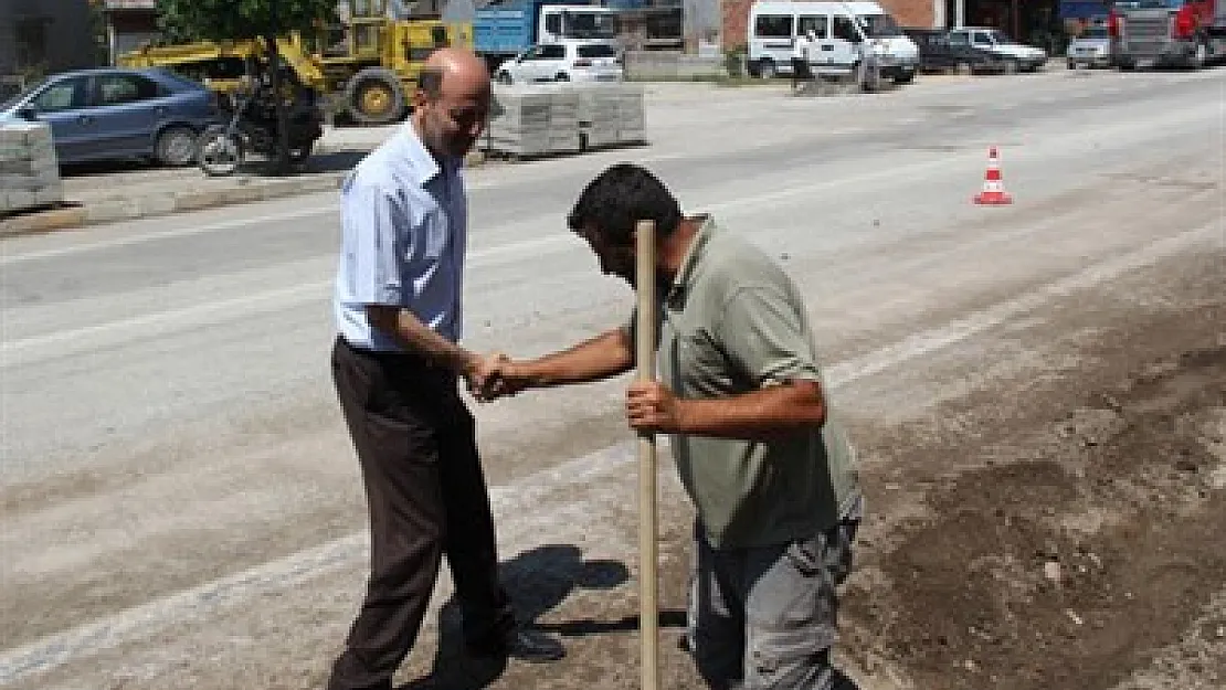 Başkan Bozkurt alt yapı çalışmalarını inceledi