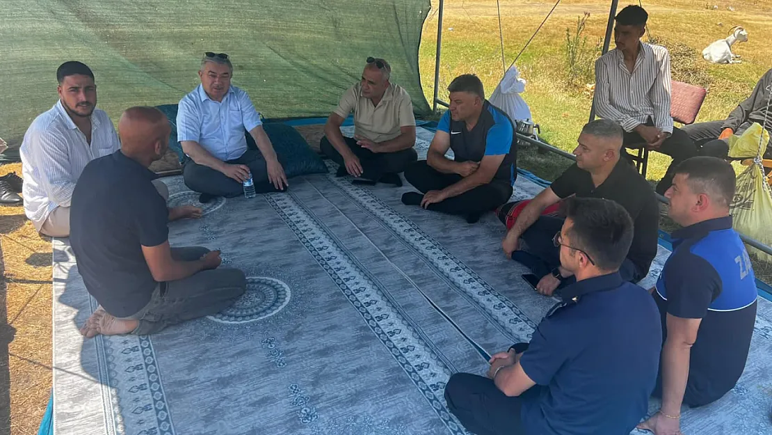 Başkan Özaşkın, Mevsimlik Tarım İşçileri İle Bir Araya Geldi