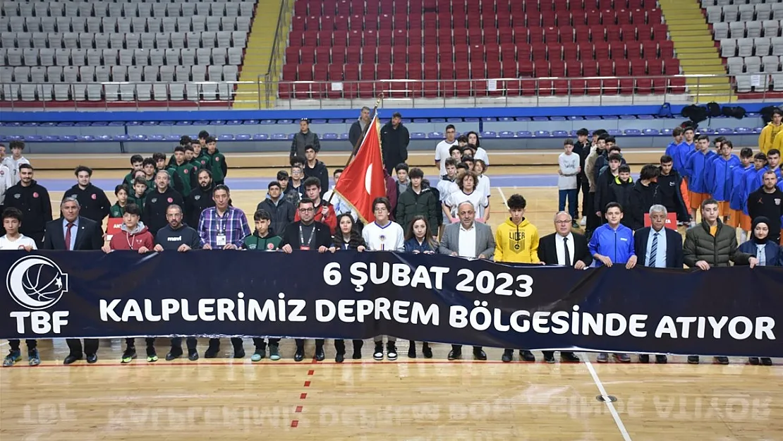 Basketbolcular Afyon’da Yarışıyor