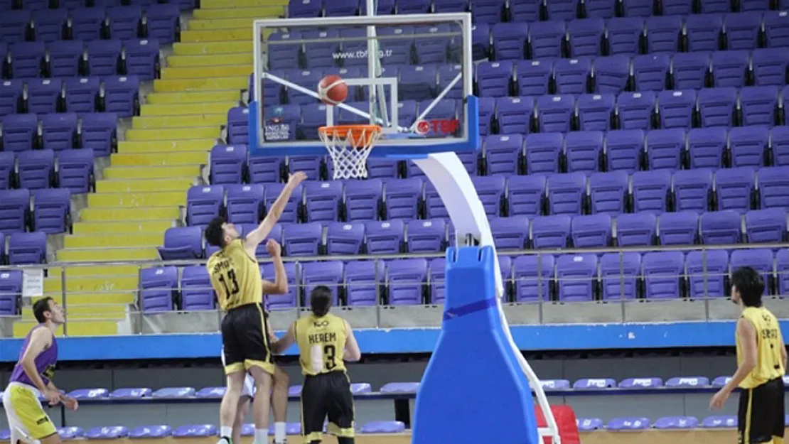 Basketbolculara Amerikalı takviye – Kocatepe Gazetesi