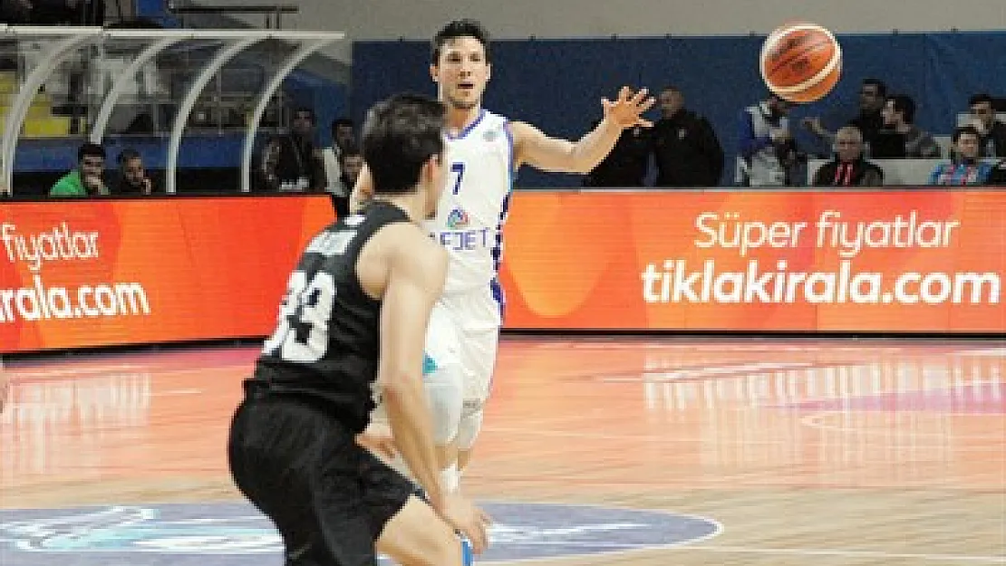 Basketbolda sevindiren skor – Kocatepe Gazetesi