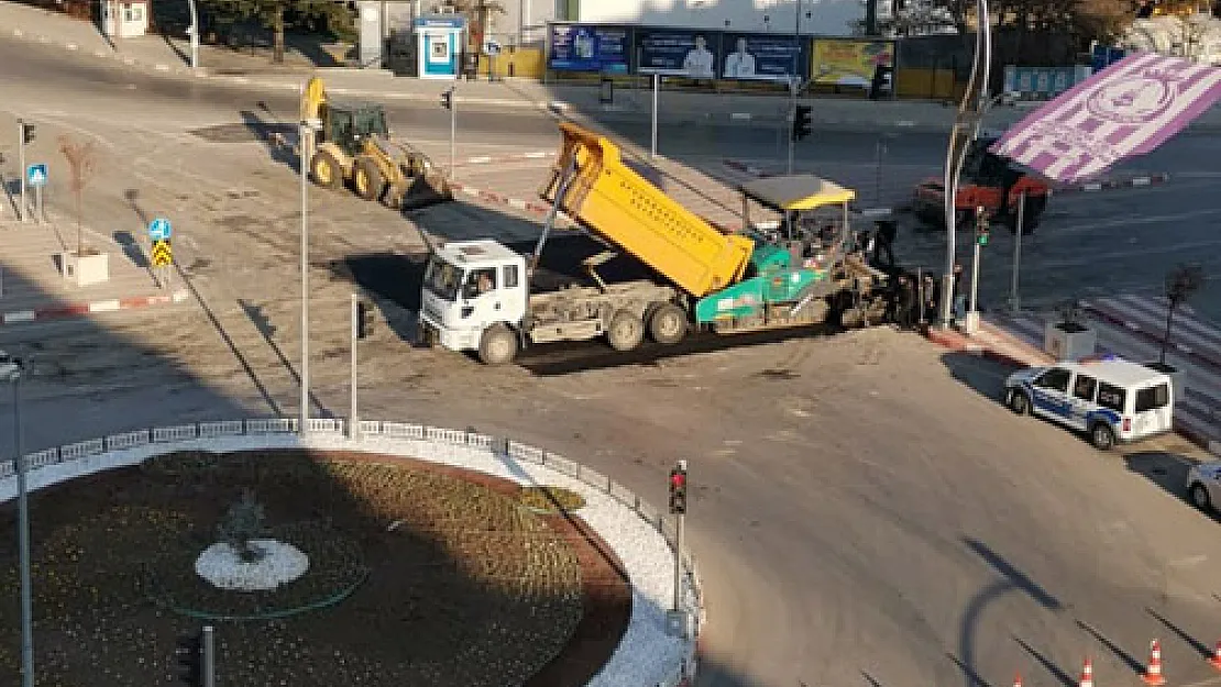 Belediye ekipleri sokak kısıtlamasında da çalıştı