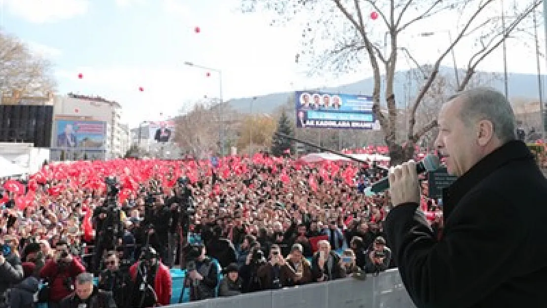 'Benim Afyonkarahisarlı kardeşim teröristlere oy vermez'