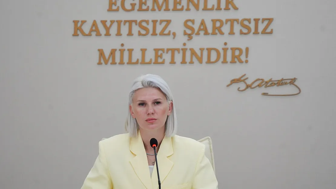 Bilecik Belediye Meclisi'nde Borç Ve Personel Gündemi