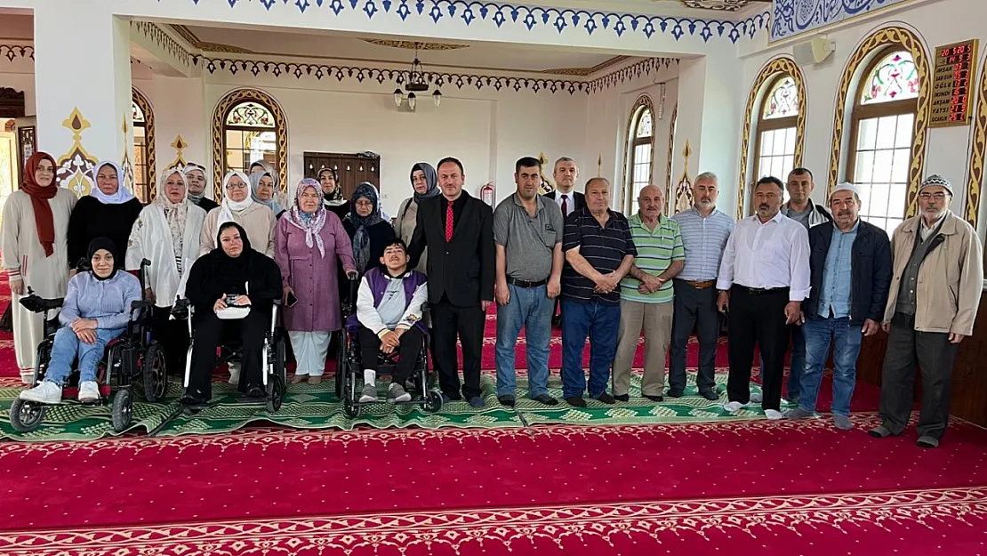 Bilecik'te Anlamlı Etkinlik: Cami Engelli Buluşması