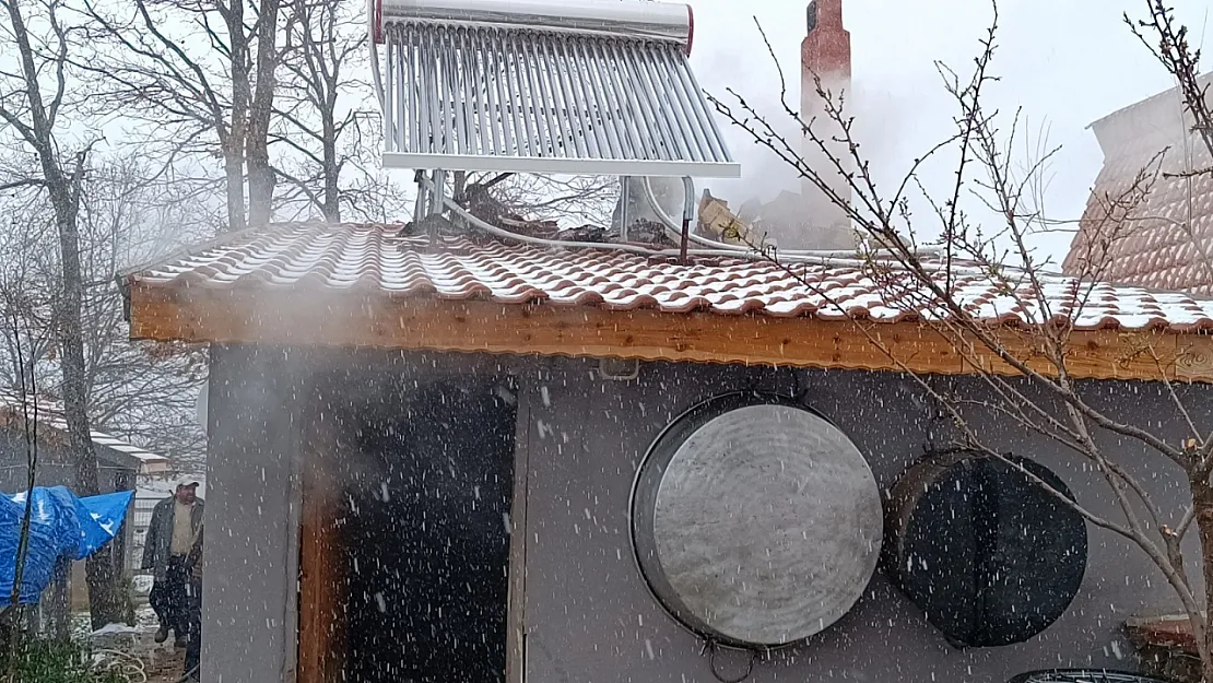 Bilecik'te At Çiftliğinde Yangın!