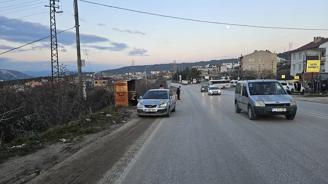 Bilecik'te Otomobil Çarpan Yaya, Ağır Yaralandı!