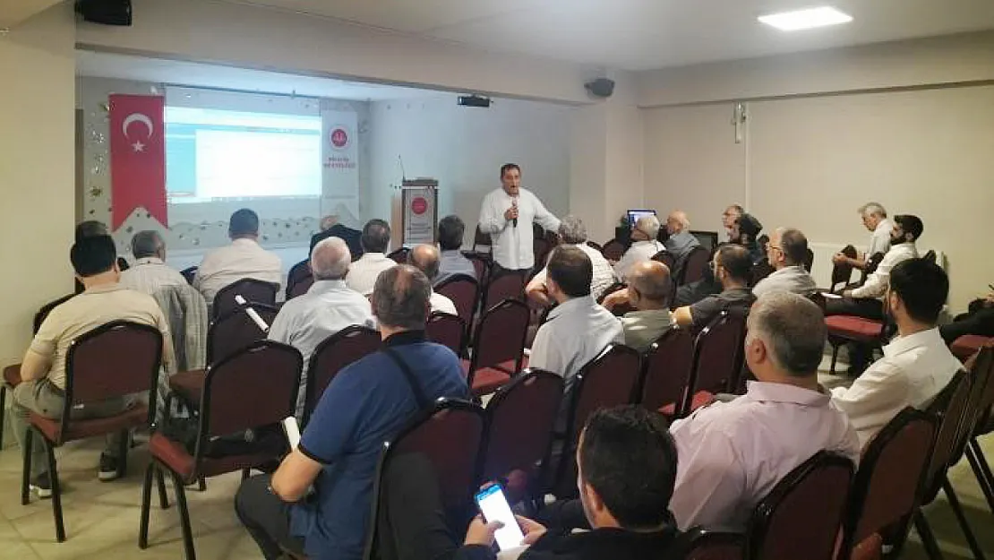 Bilecik'te Yaz Kur'an Kursu Personellerine Seminer