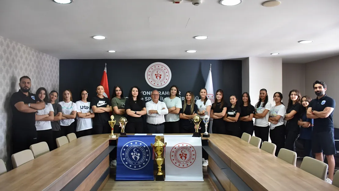Bizim Gızlar 2. Ligde Mücadele Edecek