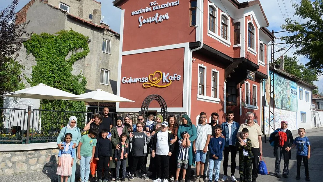 Bozüyüklüler Eskişehir’i gezdi