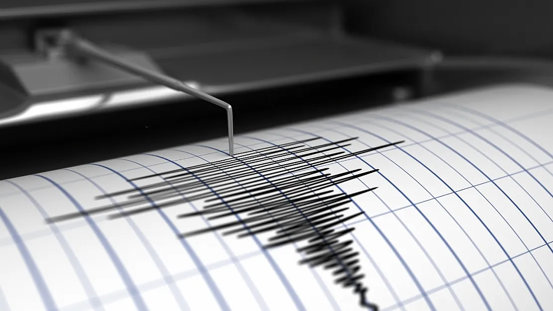 Çanakkale'de Korkutan Deprem!