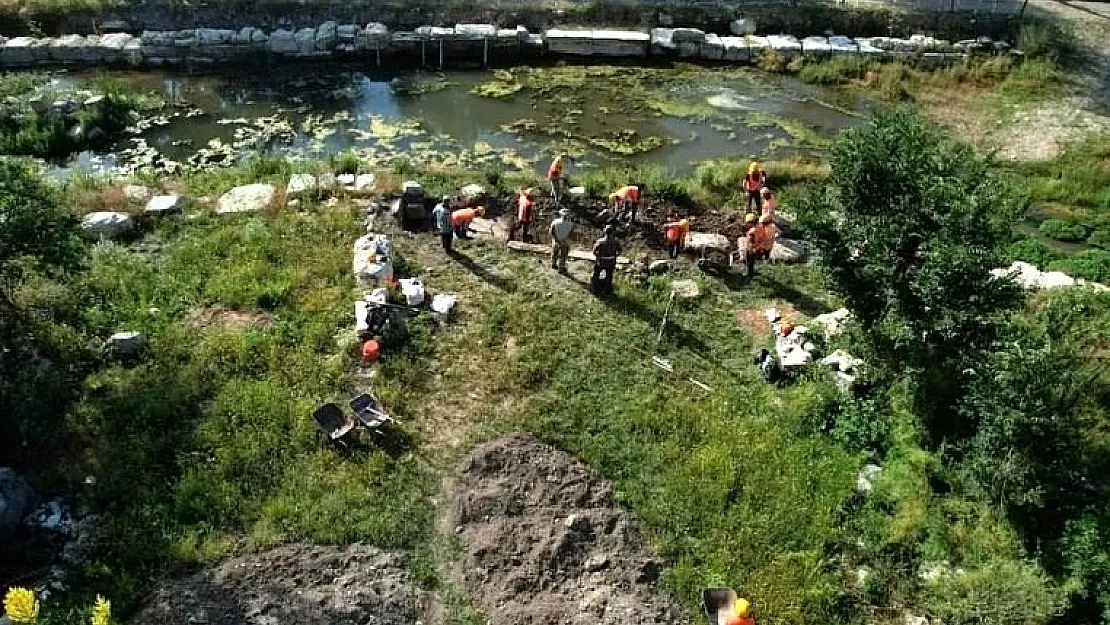 “Çavdarhisar Aizanoi Antik Kentinde kazılar başladı”