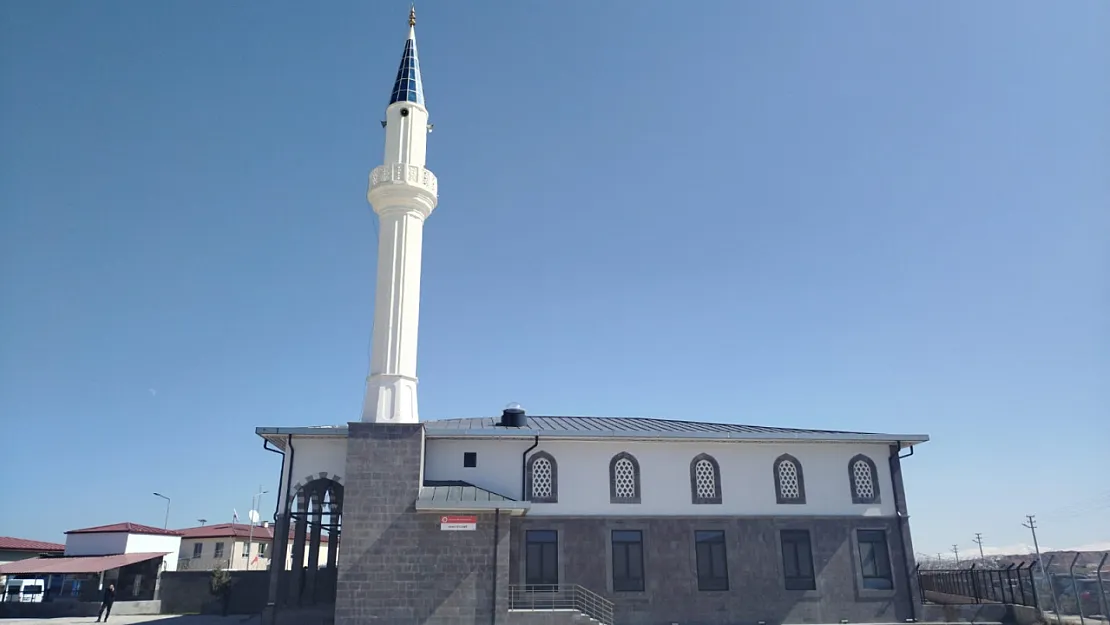 Cezaevi Yerleşkesinin Manevi Soluğu: Adalet Camii