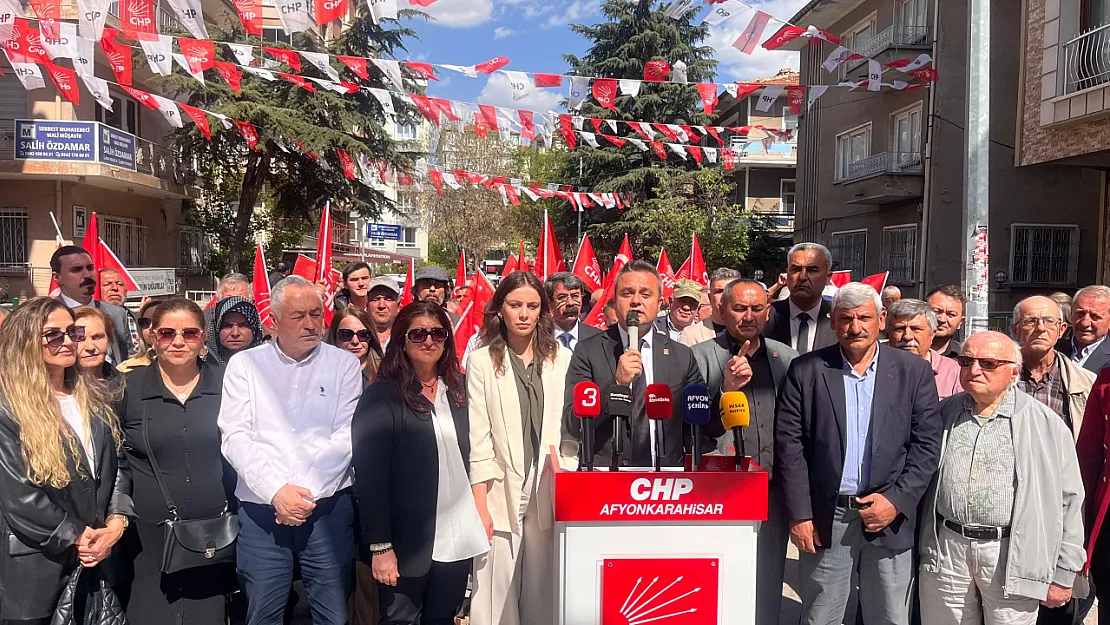 Chp İl Başkanından Özgür Özel Açıklaması CHP Korkmaz, Sinmez, Geri Çekilmez!