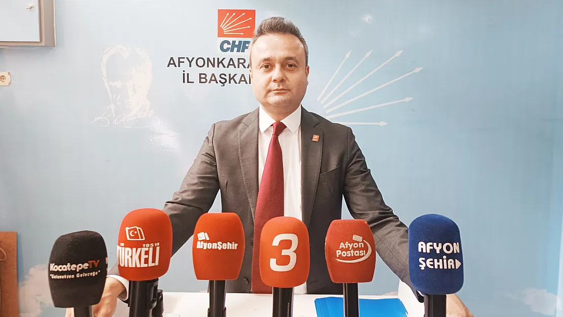 CHP'li Erhan'dan AK Parti'ye: Size Kahkahalarla Gülerler