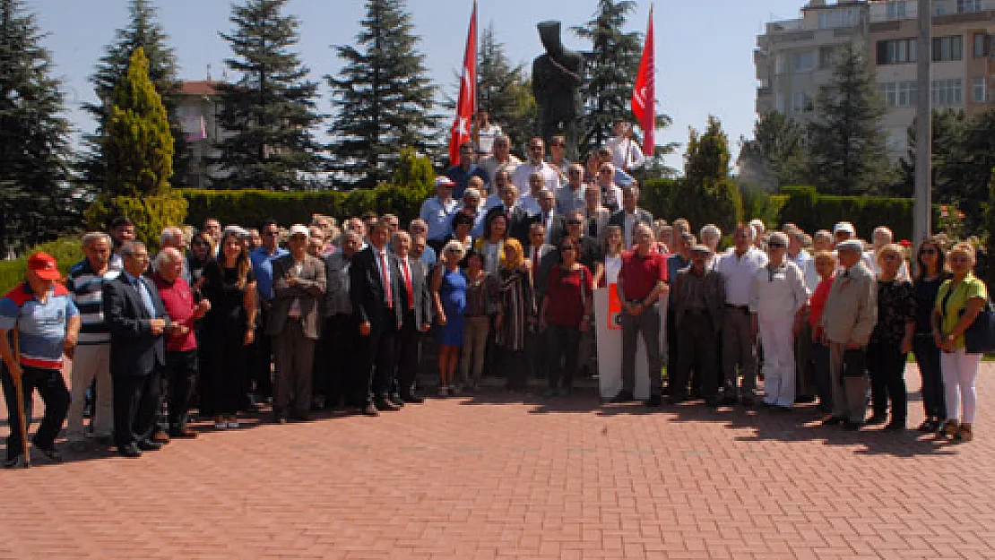 'CHP zaferin  partisi olarak kuruldu'