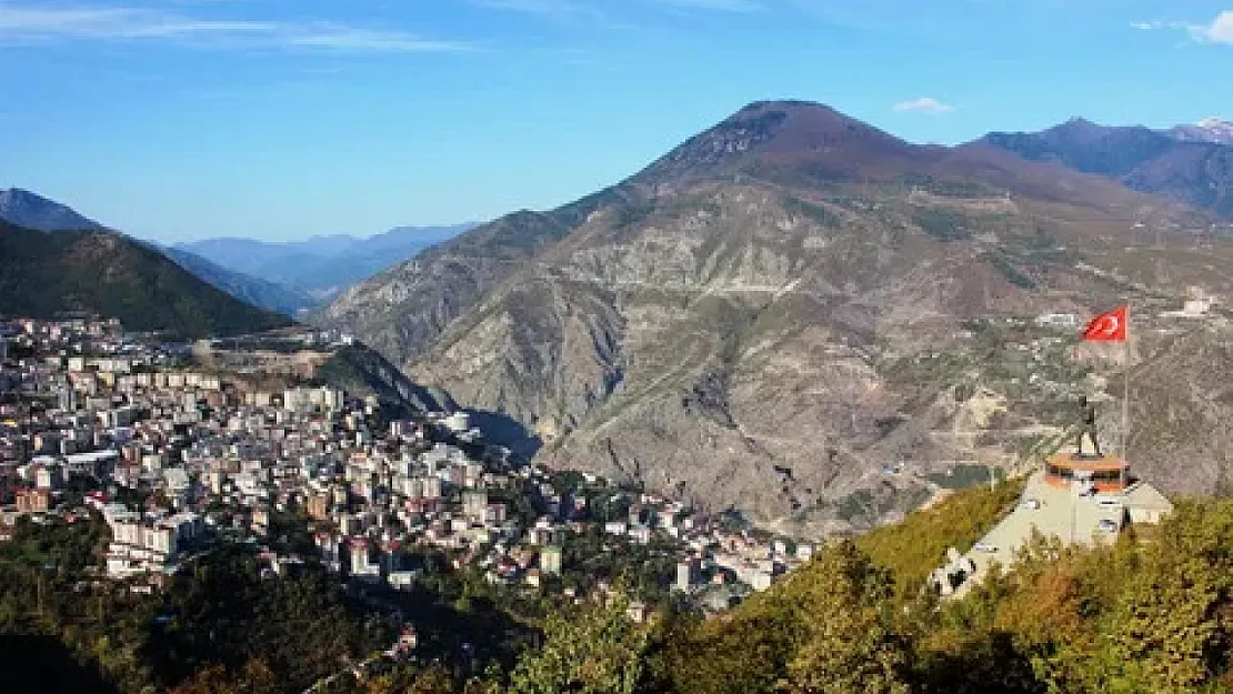 Çift Jandarma Geliyor: Artvin'in Unutulmaz Aşk ve Özgürlük Türküsü