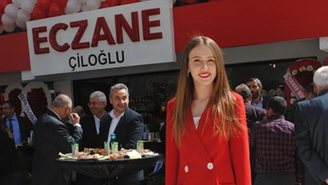 Çiloğlu Eczanesi 'modern eczane' anlayışıyla hizmette