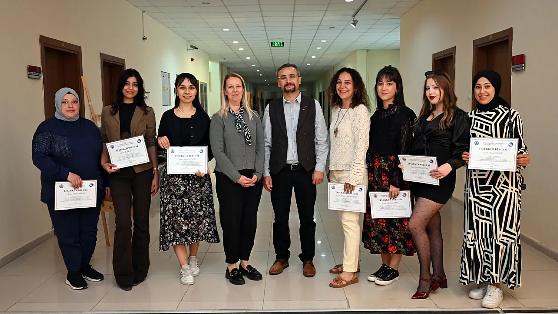 Çini Sergisi Beğeni Topladı