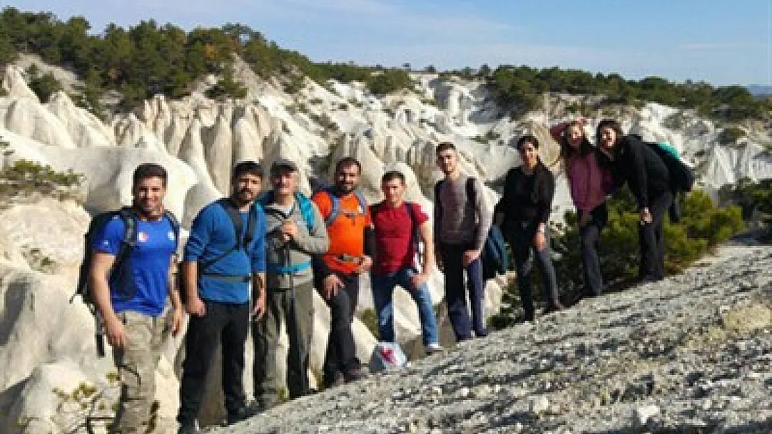 Dağ Bayır Afyon Atatürk’ü andı