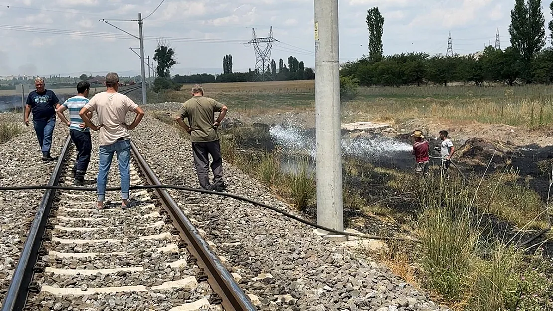 Demir Yolu Hattında Anız Yangını