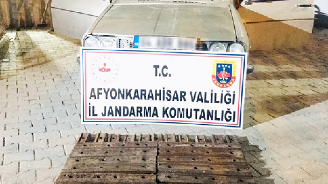 Demiryollarının demirlerini çaldılar, yakalandılar