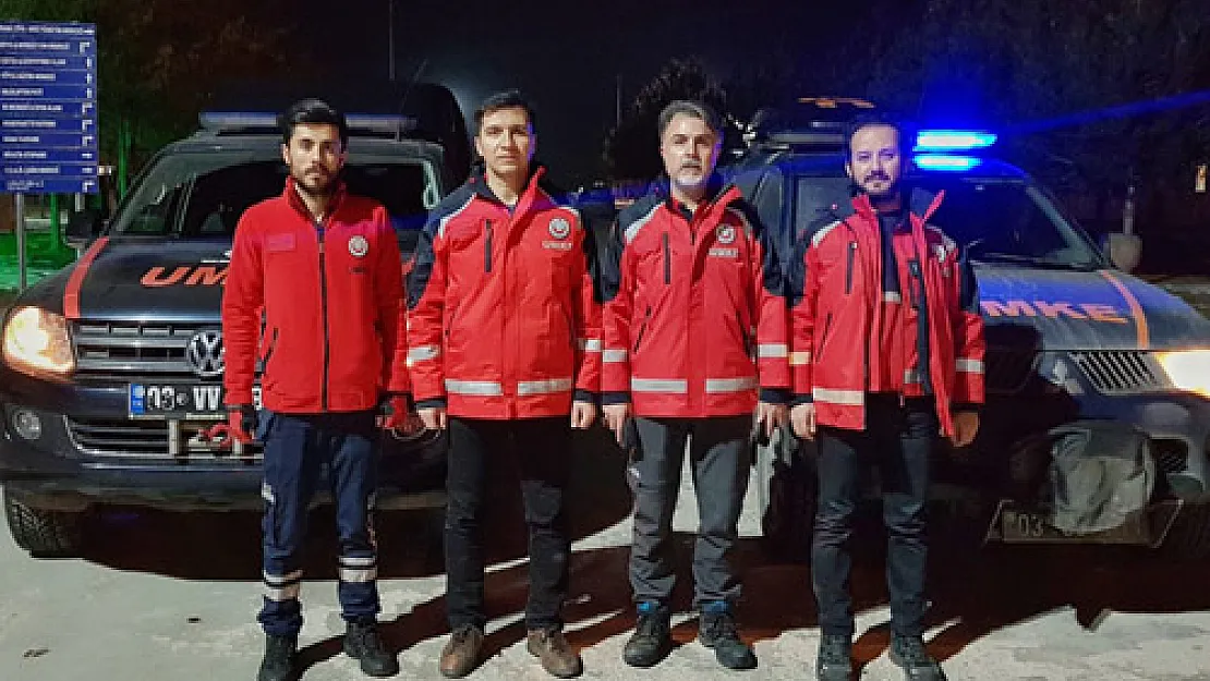 Deprem bölgesine Afyon’dan da sağlık ekipleri gitti