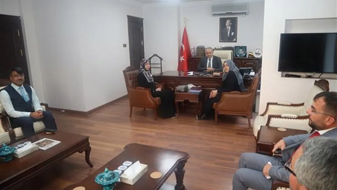 Derece alan Müftülük personeli ödüllendirildi