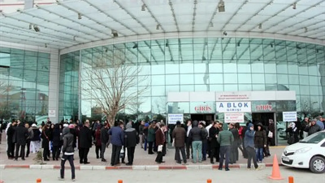 Devlet Hastanesi'nde yangın korkuttu – Kocatepe Gazetesi