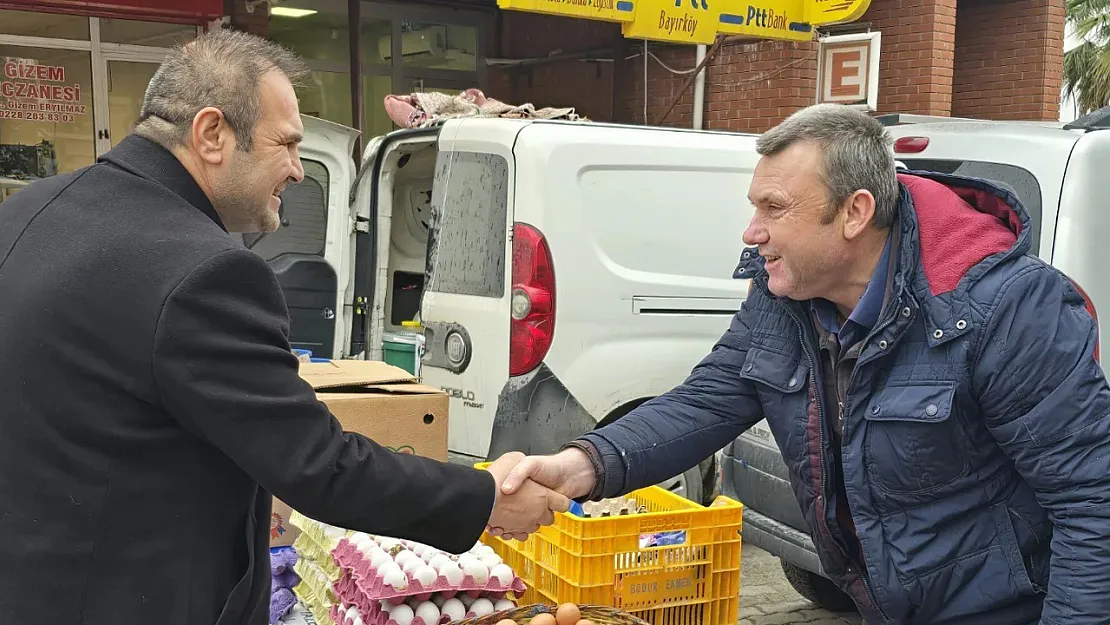 Dilsiz, Pazardaki Esnafla Buluştu