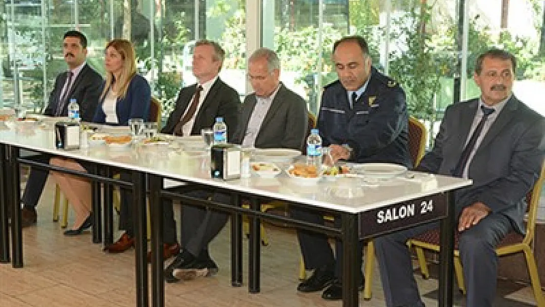Dinar Depremi unutulmadı – Kocatepe Gazetesi