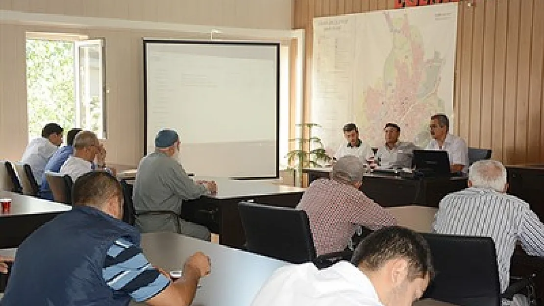 Dinar'da kurban kesim semineri verildi