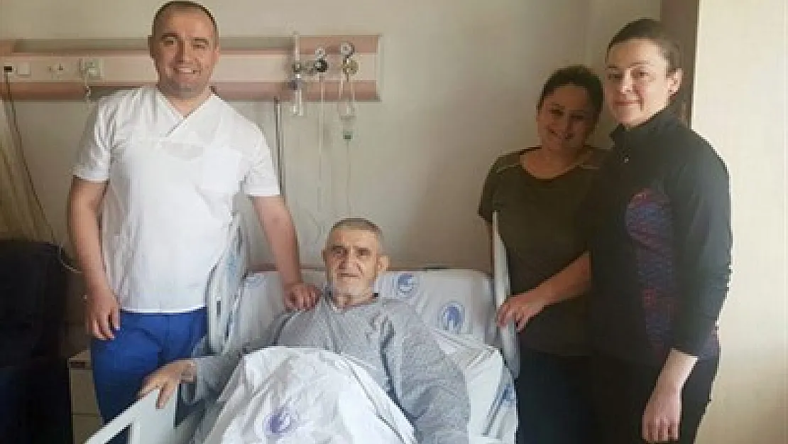 Diyabetik ayak, kesilmekten kurtarıldı – Kocatepe Gazetesi