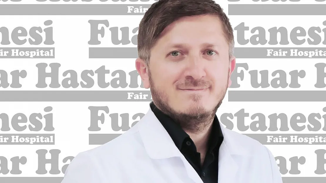 Doç. Dr. Yaşar, Fuar Hastanesinde hasta kabulüne başladı