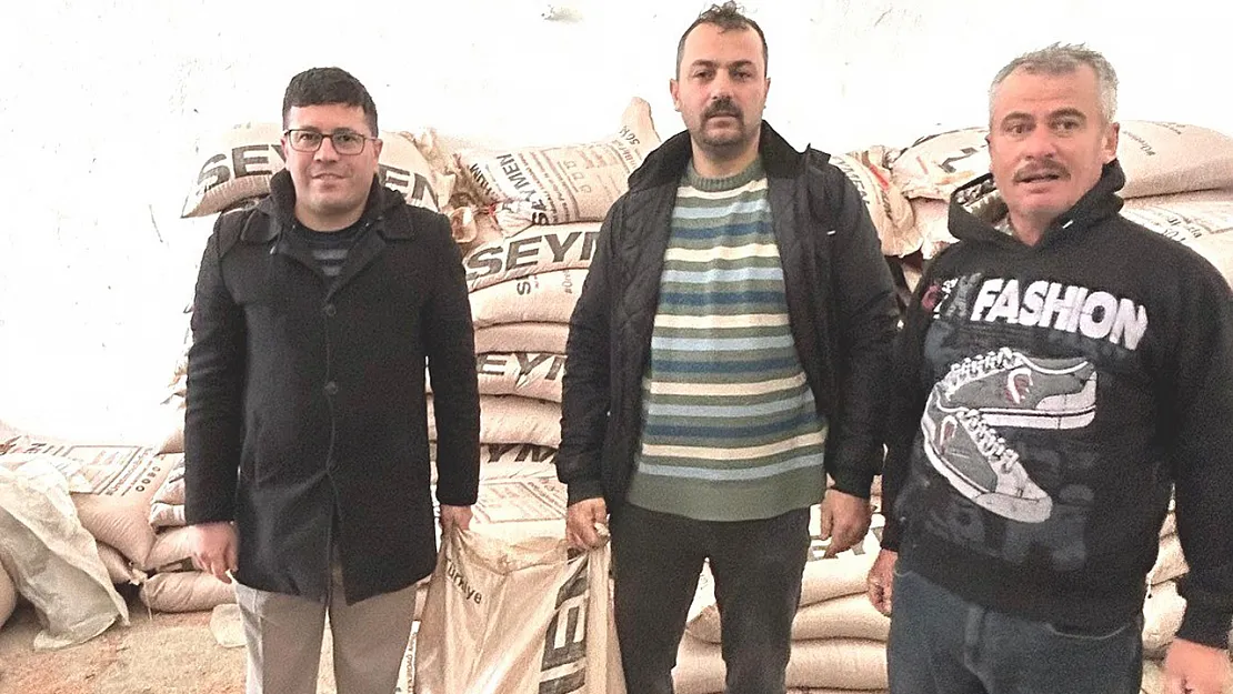 Doğal Afetlerde Zarar Gören Çiftçilere 15 Ton Arpa Tohumu Dağıtıldı