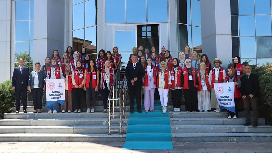 DPÜ, Damla Projesi Gönüllülerini Ağırladı