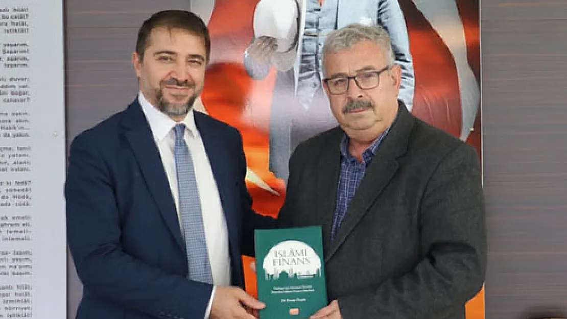 Dr. Ersan Özgür, AFYAŞAD Derneği Başkanı Günay'ı ziyaret etti