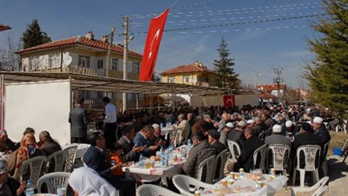 Dualar şehit Ramazan Emet için