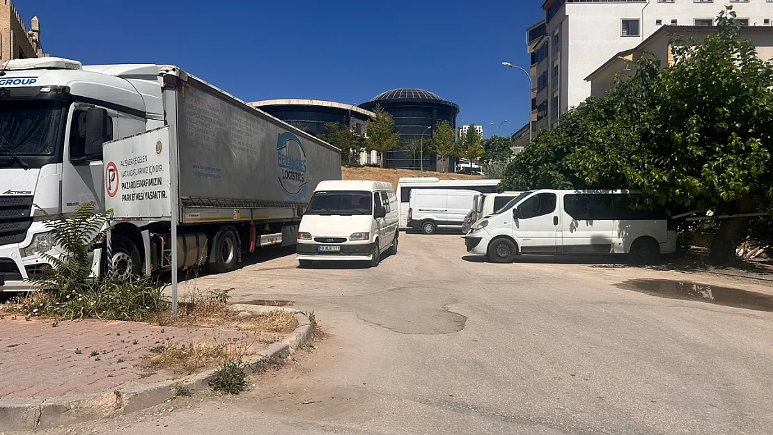 Duyarsız Sürücüler Çileden Çıkarıyor