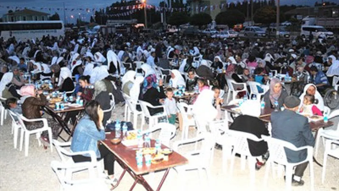 Düzağaç'ta geniş katılımlı iftar – Kocatepe Gazetesi