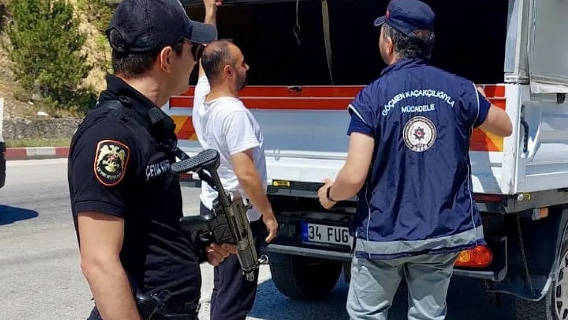 Düzensiz Göç Uygulamasında Bir Kişi Gözaltına Alındı